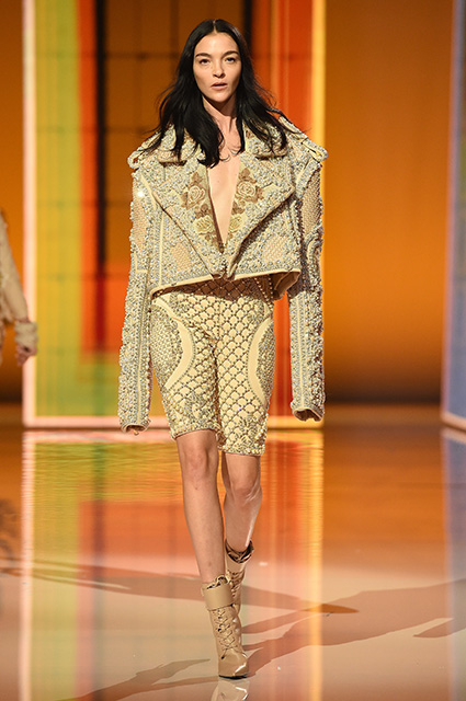 Неделя моды в Париже: Наталья Водянова, Наоми Кэмпбелл, Милла Йовович, Елена Перминова и другие на показе Balmain Новости моды