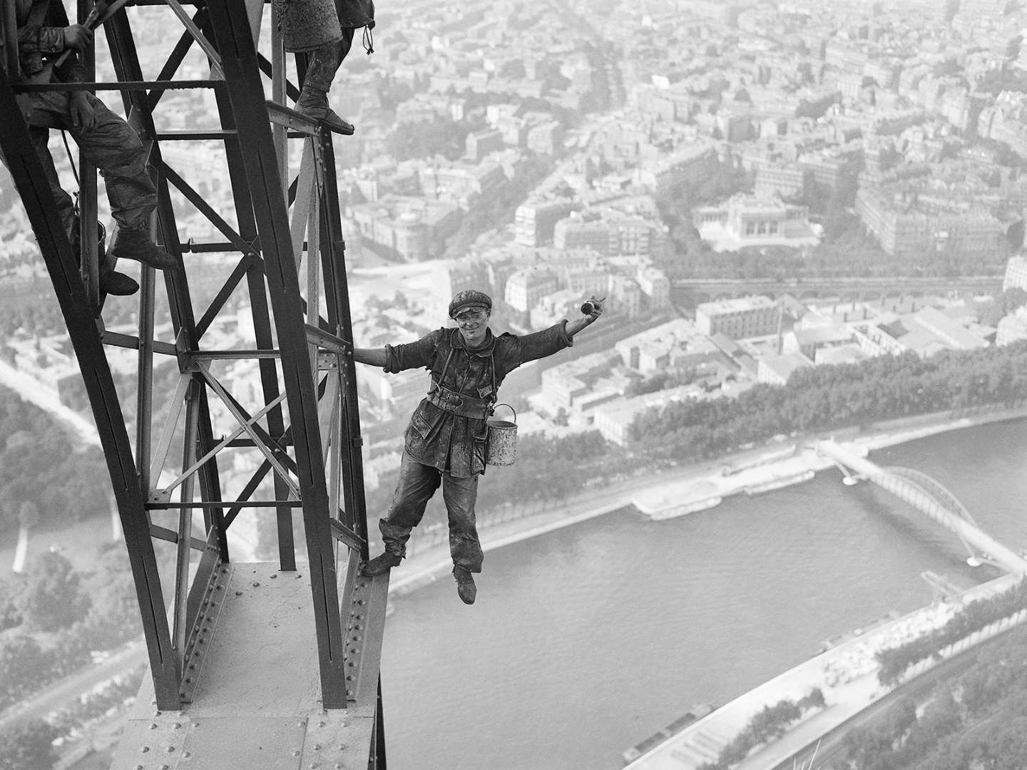 Фото постройки эйфелевой башни