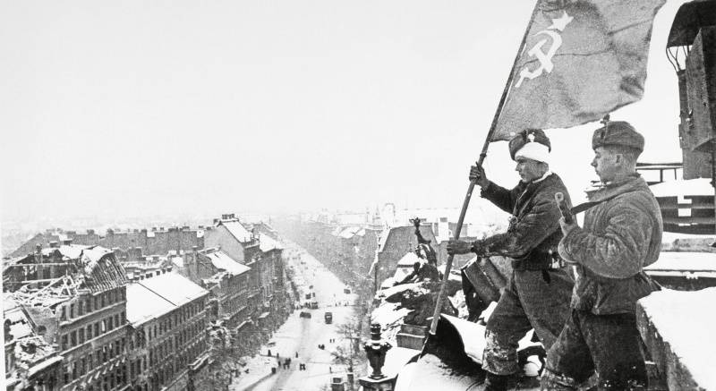 75 лет назад советские войска взяли штурмом Будапешт 75 лет назад советские войска взяли штурмом Будапешт войска, Будапешта, Венгрии, фронта, города, Будапешт, Будапеште, противника, группировки, окружения, Советские, операции, войск, Украинского, армии, вермахта, наступление, венгерские, декабря, правительство