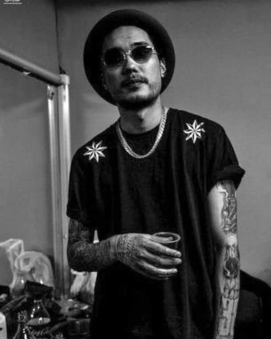 Чем занимаются артисты после окончания контракта Чем занимаются артисты после окончания контракта