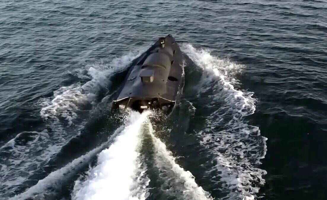 Число появлений украинских морских беспилотников у берегов Крыма снизилось за счёт нового метода борьбы...