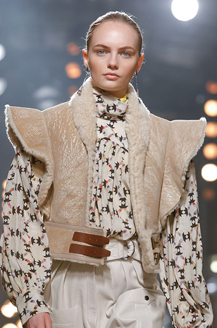 Неделя моды в Париже: Джиджи Хадид и Кайя Гербер на показе Isabel Marant осень-зима 2019/2020 Неделя моды в Париже: Джиджи Хадид и Кайя Гербер на показе Isabel Marant осень-зима 2019/2020 новости моды