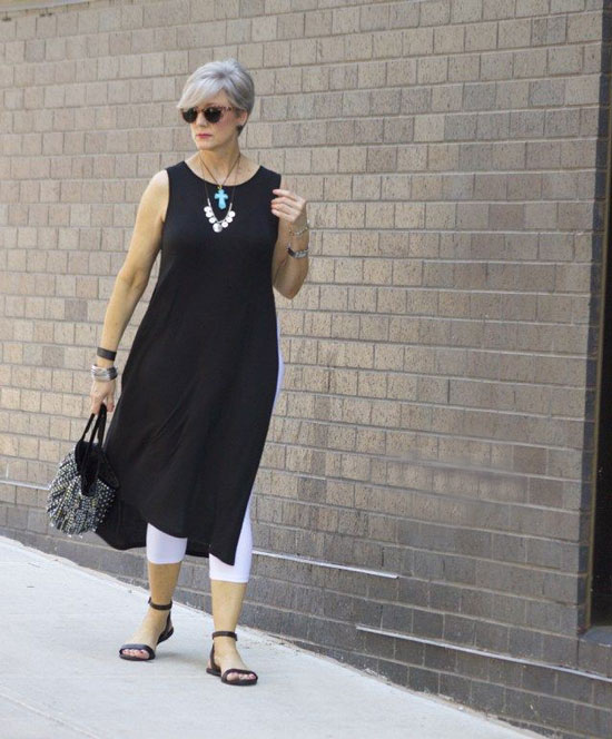 Модные туники для женщин 50 лет: как выглядеть легко и стильно летом 2020