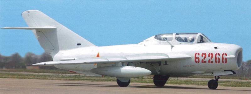 Беспилотники военного назначения, созданные на базе снятых с вооружения самолетов Беспилотники военного назначения, созданные на базе снятых с вооружения самолетов оружие