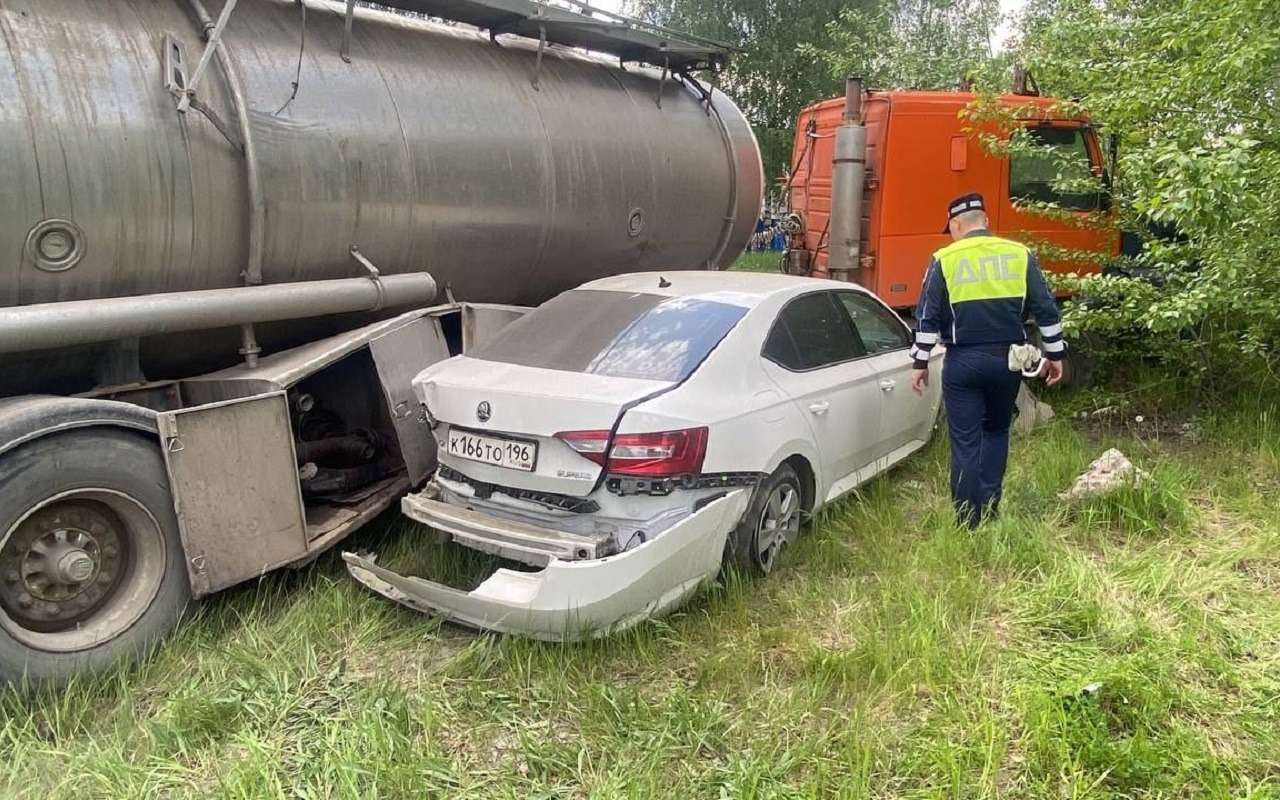 Отказали тормоза: на Урале водитель цистерны протаранил пять машин