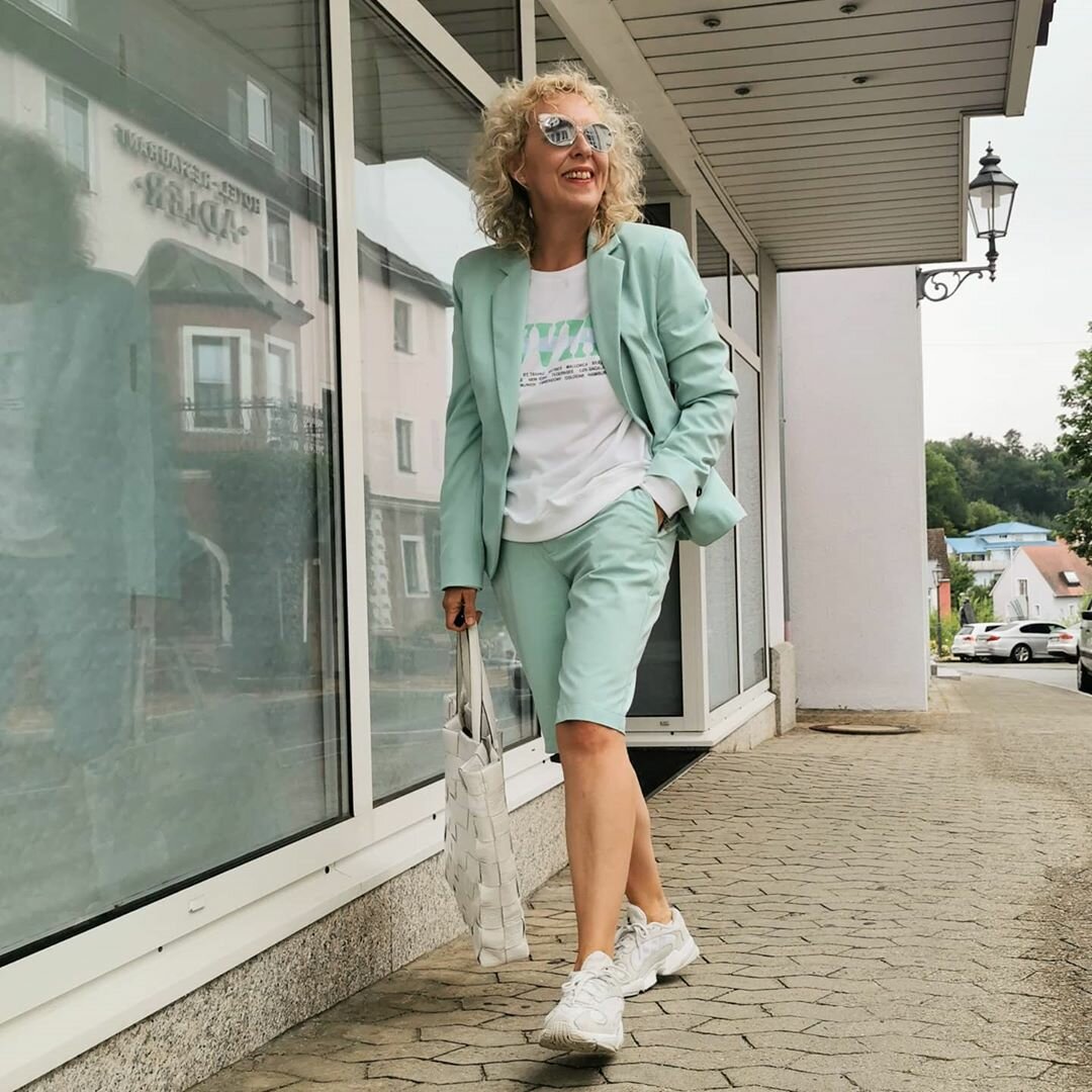 2 нежных цвета, которые по мнению Vogue скоро будут на пике моды