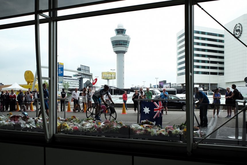 Подозреваемых по делу сбитого самолёта MH17 будут судить в Гааге
