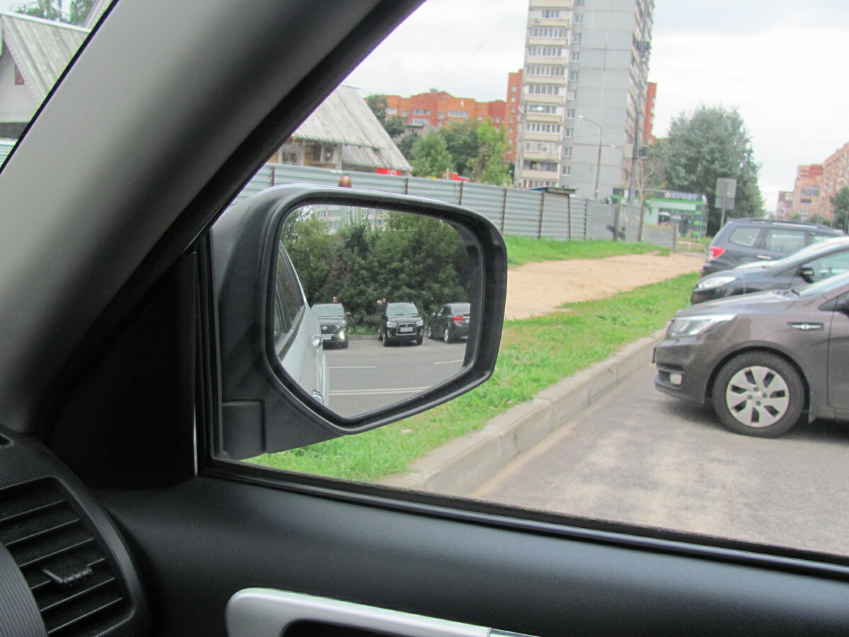 как настроить зеркала в автомобиле для экзамена на площадке