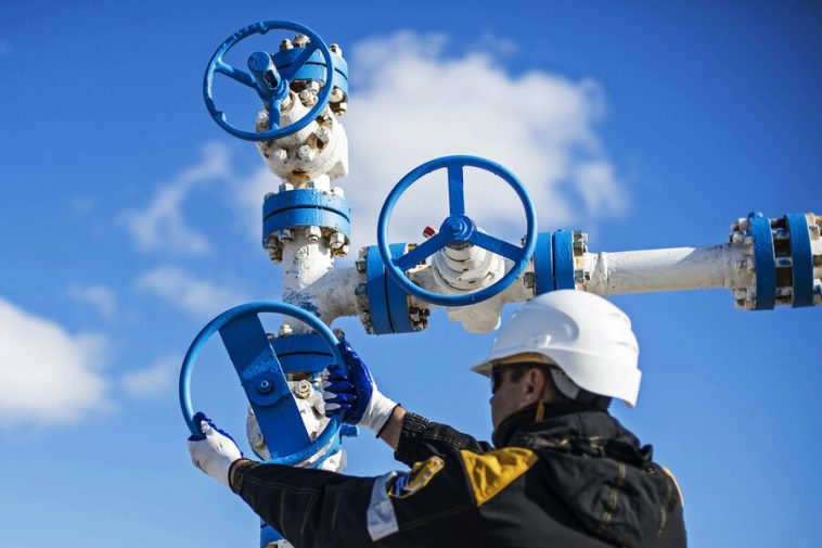 «Лимит — вреден и опасен, но его, кажется, примут». Кто в ЕС против потолка цен на газ
