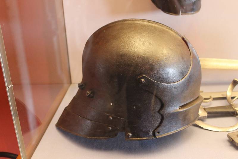 Оружейная палата Дворца дожей. Доспехи и оружие Оружейная палата Дворца дожей. Доспехи и оружие история