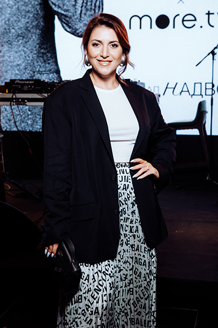 Регина Тодоренко, Агата Муцениеце, Юлия Бордовских посетили вечеринку в честь сериала 