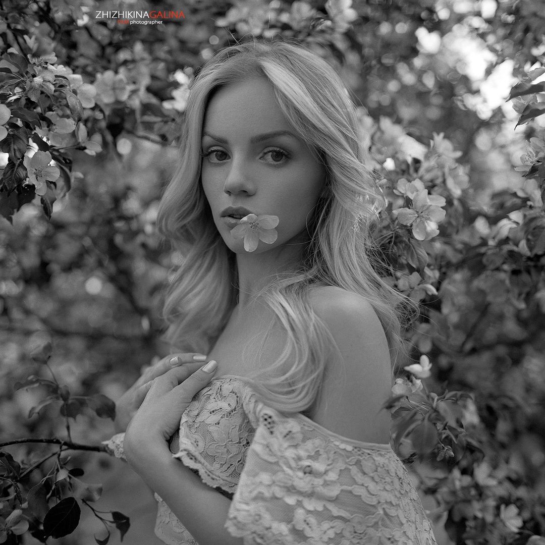 Черно-белое Ню Галины Жижикиной Черно-белое Ню Галины Жижикиной фотография