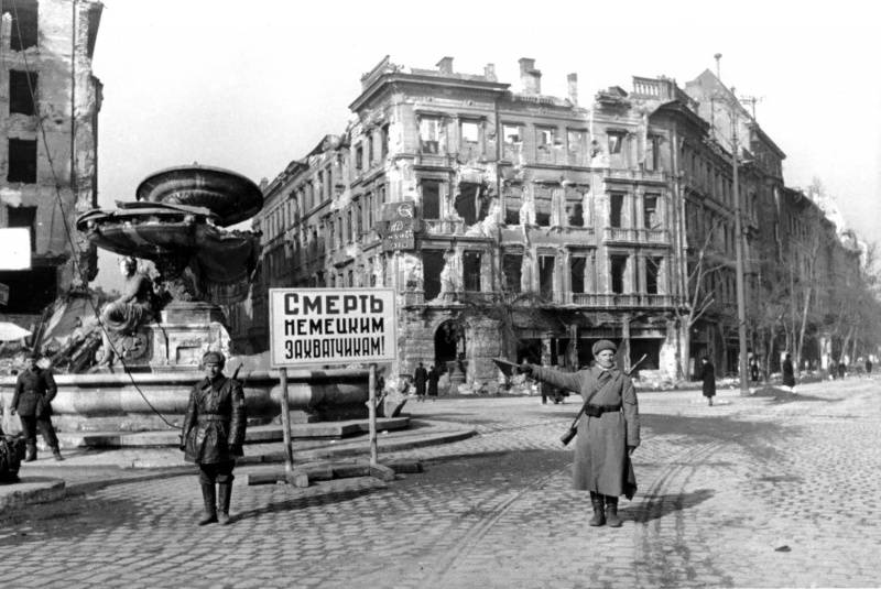 75 лет назад советские войска взяли штурмом Будапешт 75 лет назад советские войска взяли штурмом Будапешт войска, Будапешта, Венгрии, фронта, города, Будапешт, Будапеште, противника, группировки, окружения, Советские, операции, войск, Украинского, армии, вермахта, наступление, венгерские, декабря, правительство