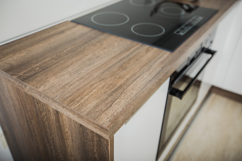 Столешница из влагостойкого ламината Столешница из влагостойкого ламината для дома и дачи