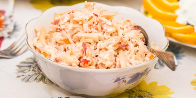 20 простых и очень вкусных салатов с кальмарами рецепты,салаты