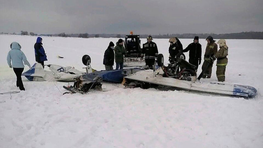 В Ленобласти разбился легкомоторный самолет с пассажирами