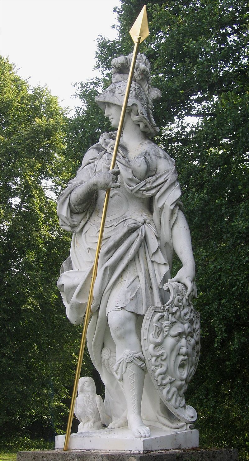 Nymphenburg-Kaskade-Statue-4.jpg