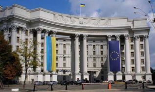 Украина запустила инфоатаку “Несокрушимые” против РФ