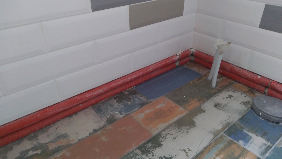 Больше не делаю короба из ГКЛ! Увидел, как немцы скрывают трубы в санузлах - к ним всегда есть доступ