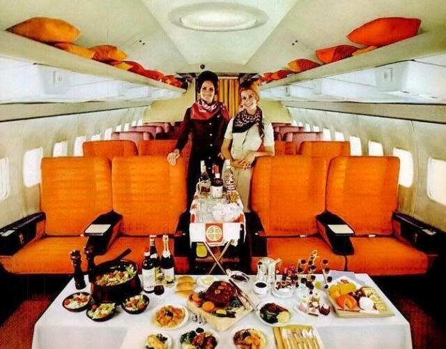 Дни когда наши мамы и бабушки были стюардессами Дни когда наши мамы и бабушки были стюардессами авиатур,история,Стюардессы