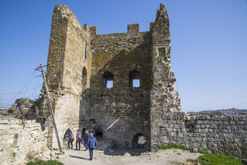 Крымские впечатления. Равнодушная серость бытия Крымские впечатления. Равнодушная серость бытия россия