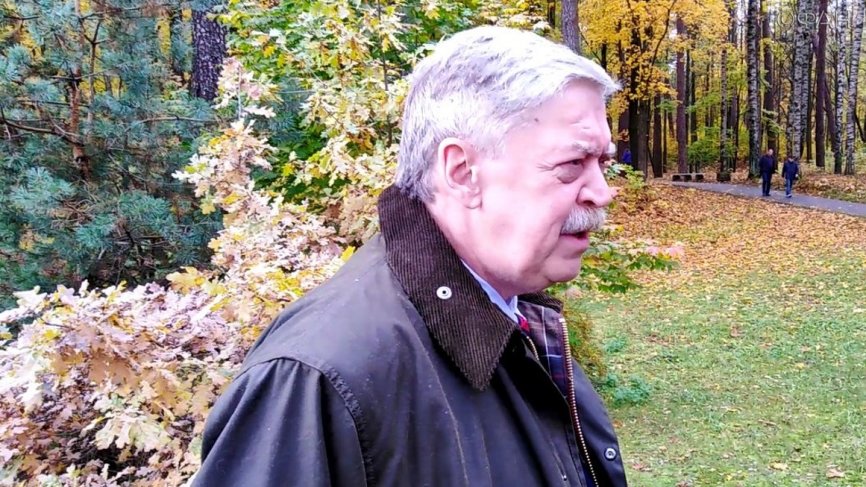 Чрезвычайный и полномочный посол России в Латвии Евгений Лукьянов. 