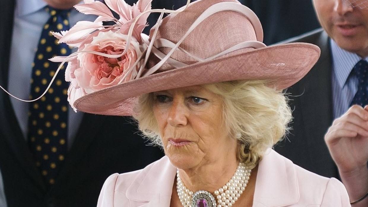 Елизавета II: супруга принца Чарльза станет королевой после его вступления на трон