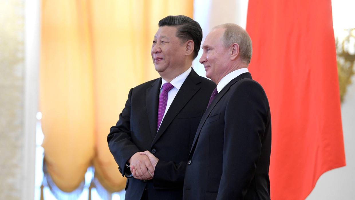 Владимир Путин и Си Цзиньпин начали переговоры в Китае