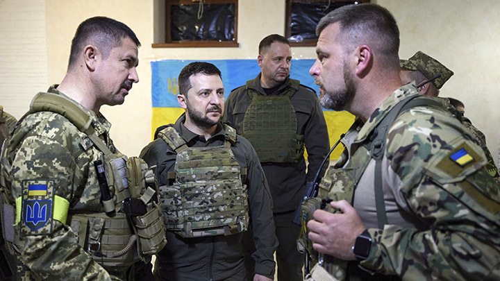 БАРАНЕЦ О ВОЕННОМ ПЕРЕВОРОТЕ: "УКРАИНСКАЯ АРМИЯ НЕНАВИДИТ СВОЕГО ПРЕЗИДЕНТА"