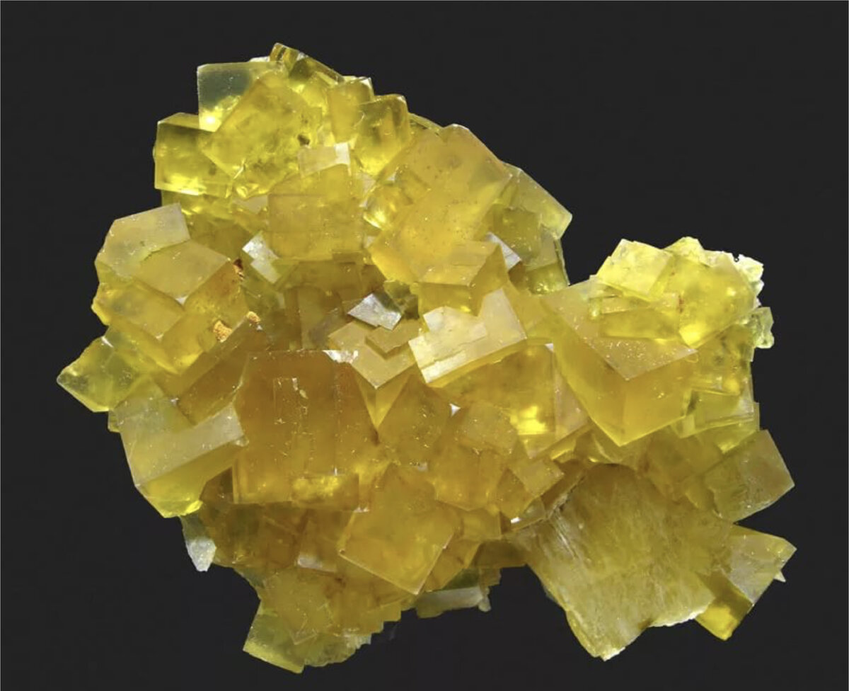 Желтые флюориты с возможными примесями урана и тория в составе