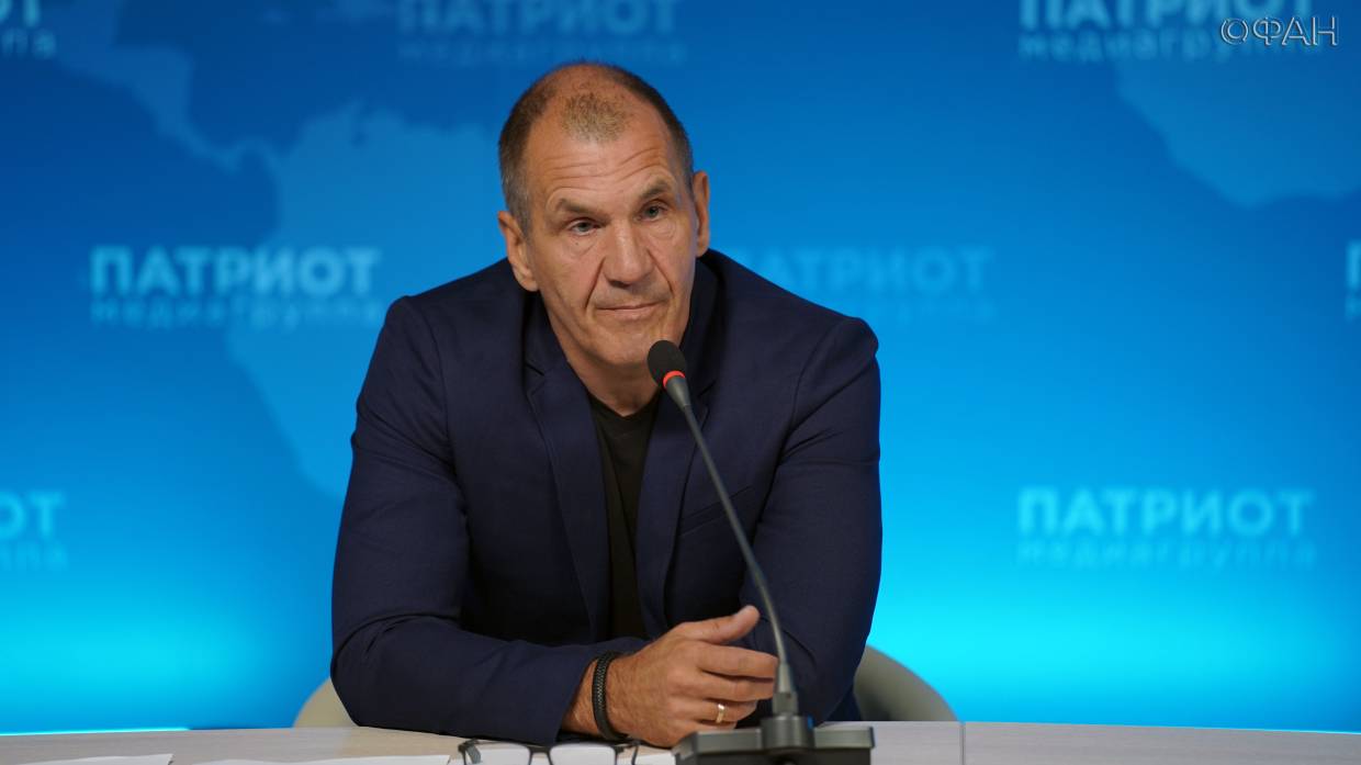 Военный эксперт Борис Рожин представил обзор главных событий 2021 года Весь мир