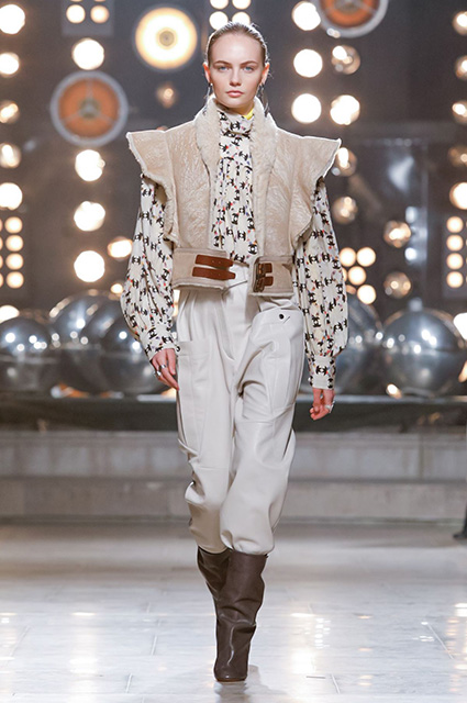 Неделя моды в Париже: Джиджи Хадид и Кайя Гербер на показе Isabel Marant осень-зима 2019/2020 Неделя моды в Париже: Джиджи Хадид и Кайя Гербер на показе Isabel Marant осень-зима 2019/2020 новости моды