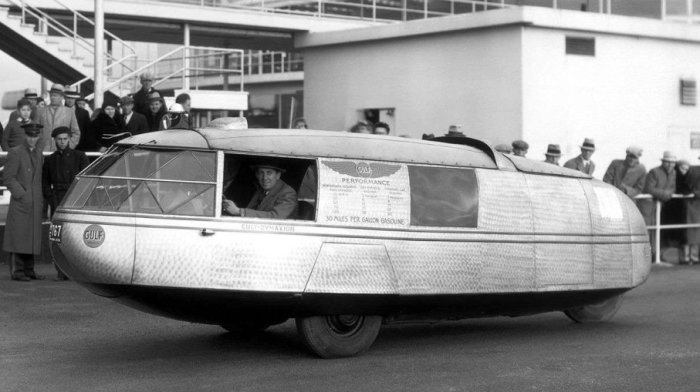 «Dymaxion car». | Фото: Auto | HowStuffWorks.