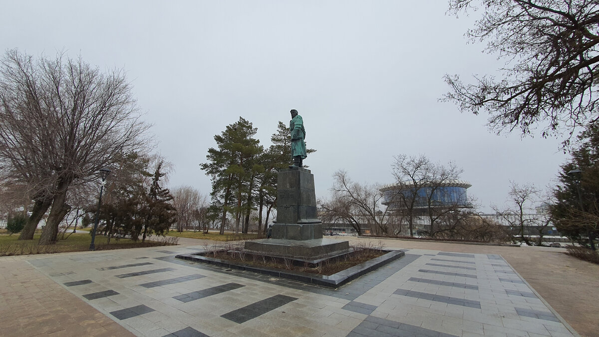 Памятник, который выстоял в Сталинградской битве