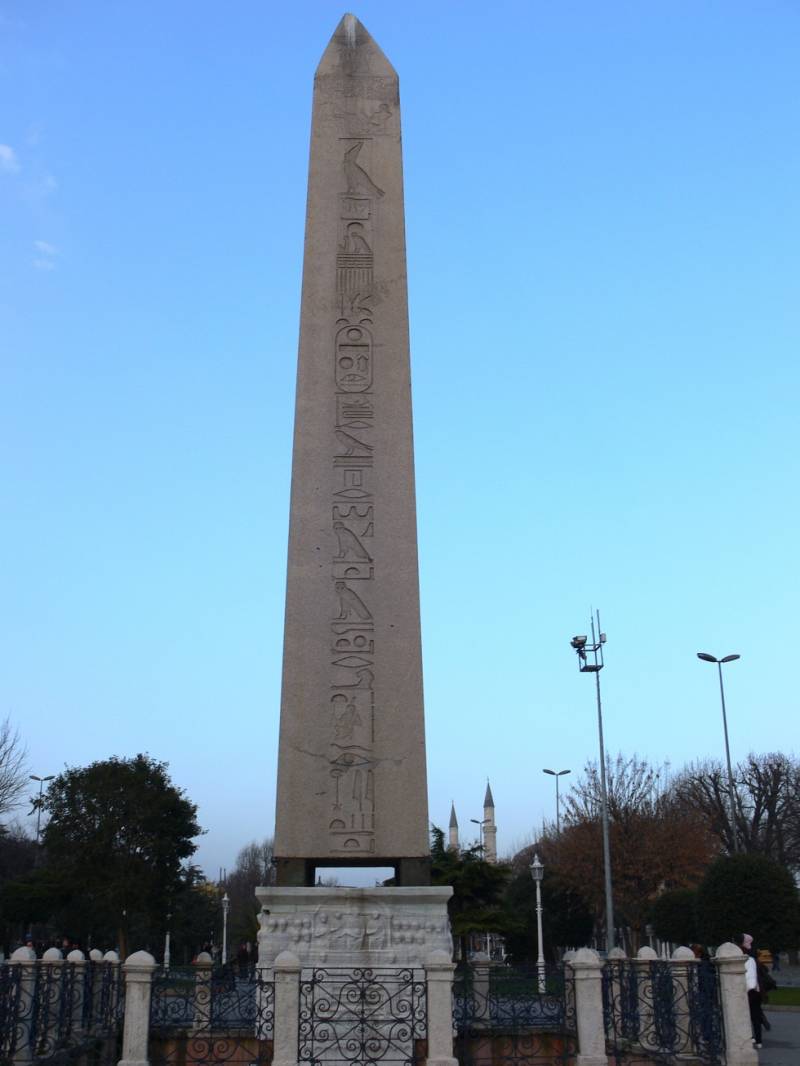 Варвары под стенами Нового Рима IV в. Варвары под стенами Нового Рима IV в. история