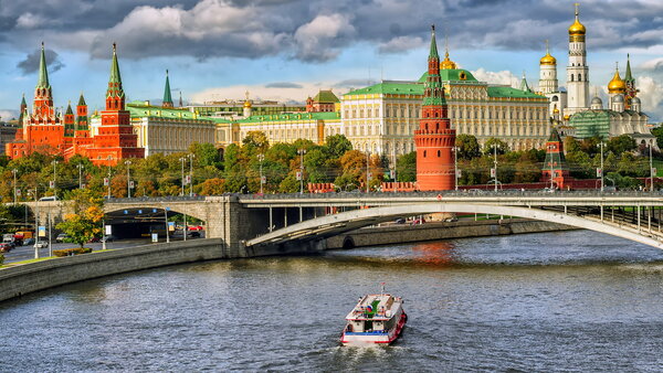Топ 5 самых дурацких вопросов к русским от иностранцев Топ 5 самых дурацких вопросов к русским от иностранцев
