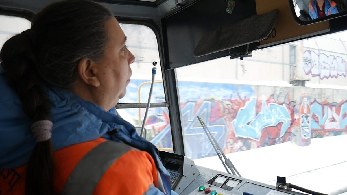 Строитель из Екатеринбурга делает ремонты в домах ветеранов и малоимущих. Бесплатно! Строитель из Екатеринбурга делает ремонты в домах ветеранов и малоимущих. Бесплатно! домашний очаг, мастер на все руки, мужское хобби, ремонт, рукоделие, своими руками, умелые руки