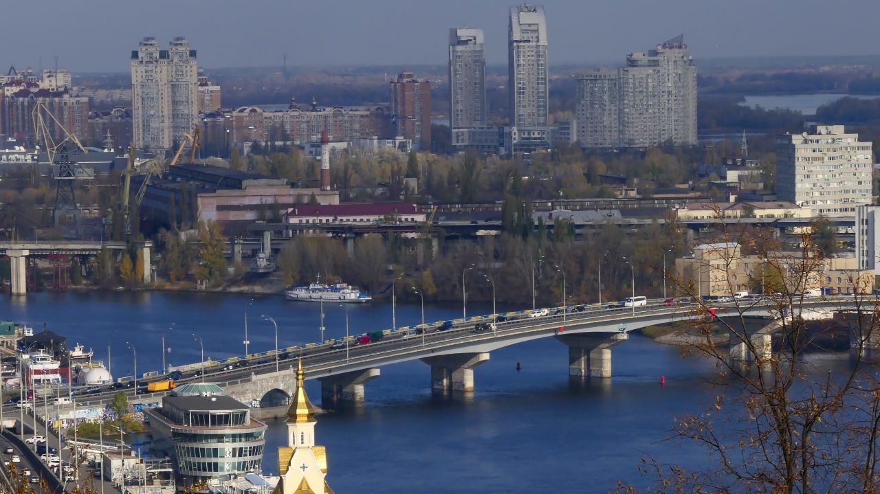 Кличко заявил об отмене троллейбусов в Киеве со 2 ноября Общество