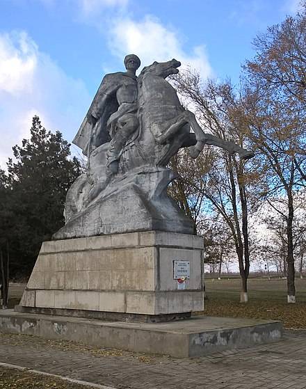 Комбриг Иван Кочубей. Страшный для белых, неудобный для красных 