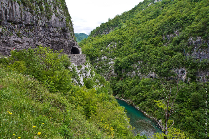 Дорога смерти дороги,путешествия,Черногория,экстрим