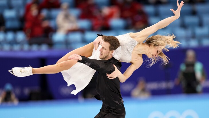 Синицина и Кацалапов выиграли произвольный танец на Кубке Первого канала