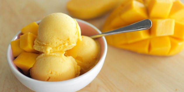 Как приготовить йогуртовое мороженое с манго