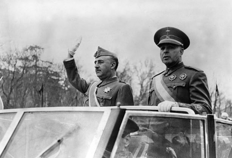 Генерал, преданный идее монархии: Хосе Энрике Варела, военный министр и соратник Франко история