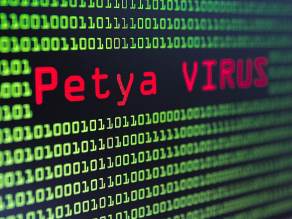 Спецслужба ФРГ: Вирус Petya распространялся через украинское ПО
