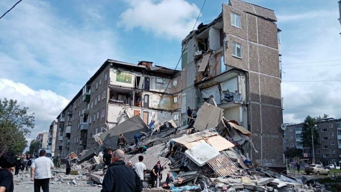 Взрыв в доме в Нижнем Тагиле / Фото: Telegram-канал Shot / t.me/shot_shot/69628