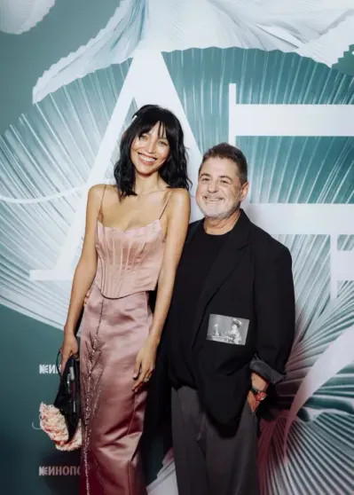 Александр Цекало стал совладельцем новой кинокомпании в России Цекало, Дарина, продюсер, после, список, время, Кузьмичёв, предприниматель, Триал, Эрвин, Продюсерская, компании, ЭрвинАлександр, компания, Алексей, АльфаБанка, которой, новой, является, Александр