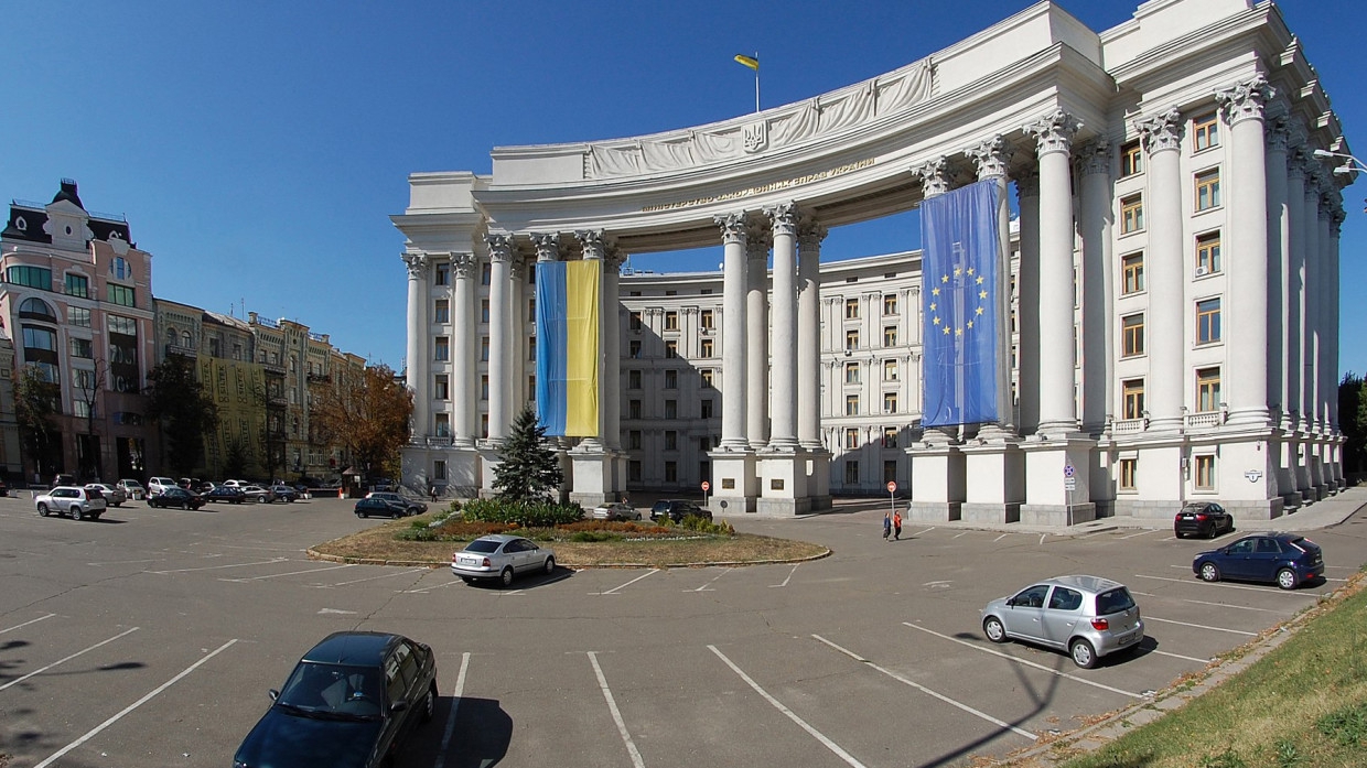 Кулеба предложил добавить в «нормандский формат» вопросы «СП-2» и безопасность Украины Политика