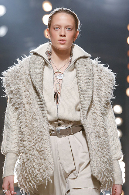 Неделя моды в Париже: Джиджи Хадид и Кайя Гербер на показе Isabel Marant осень-зима 2019/2020 Неделя моды в Париже: Джиджи Хадид и Кайя Гербер на показе Isabel Marant осень-зима 2019/2020 новости моды