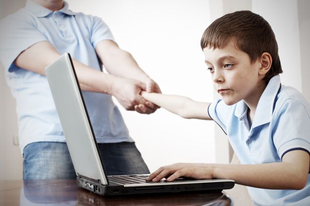 Цифровые дети. Как бороться с игроманией у ребенка?