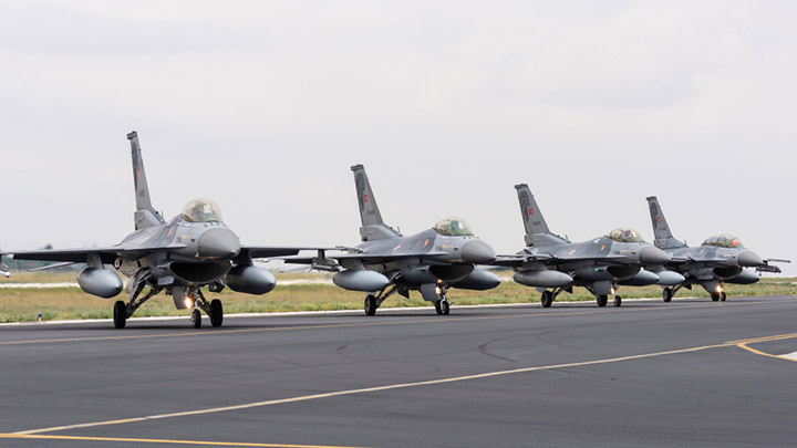 F-16 ЛЕТЯТ НА УКРАИНУ: РОССИИ ПРИДЁТСЯ ОТВЕТИТЬ ИЗ КОСМОСА F-16 ЛЕТЯТ НА УКРАИНУ: РОССИИ ПРИДЁТСЯ ОТВЕТИТЬ ИЗ КОСМОСА украина